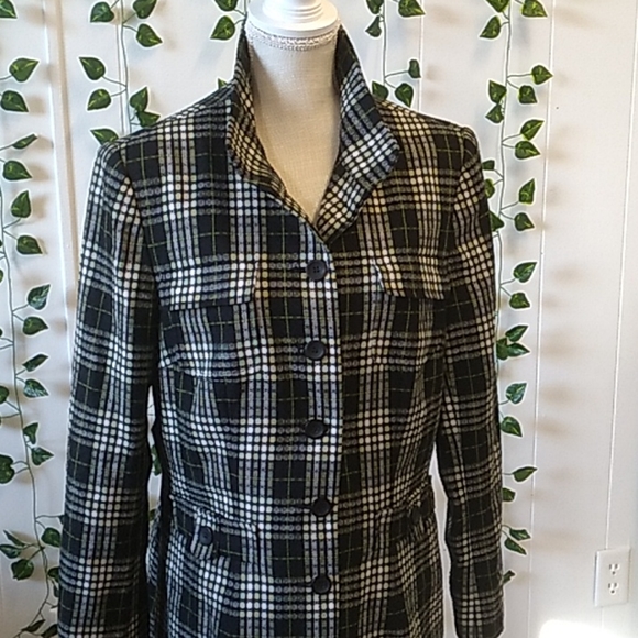 AWESOME Worthington Green, Black, and White plaid Jacket sz 14 - Picture 2 of 12